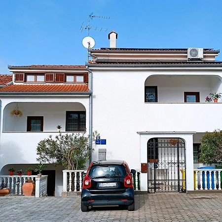 Apartments Stojakovic 波雷奇 外观 照片